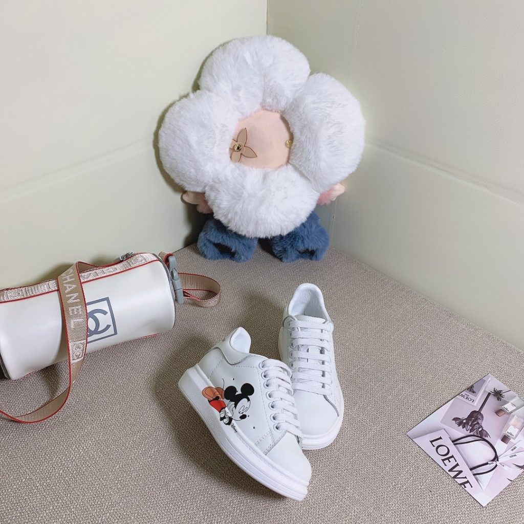Mickey Mouse White Sneakers for Women Casual Canvas Shoes
