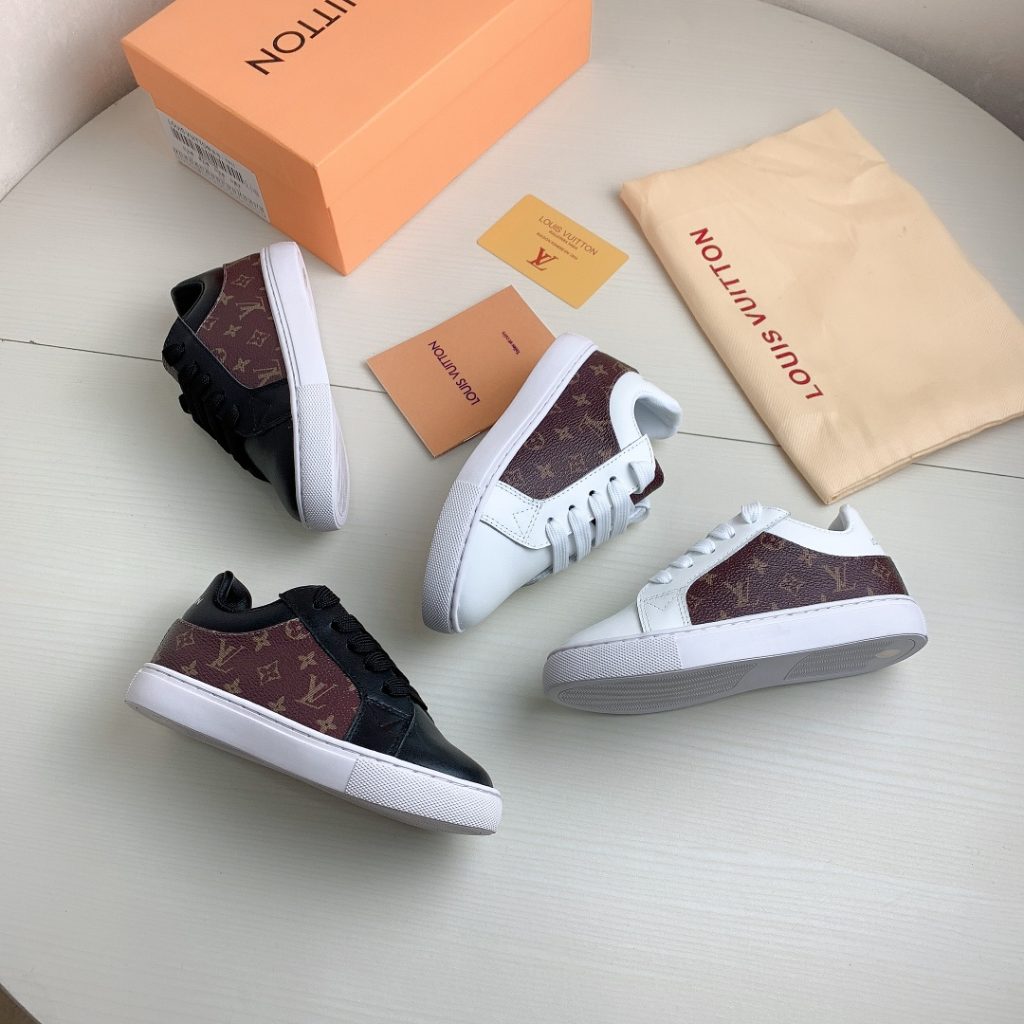 Louis Vuitton Monogram Canvas Low Top Sneakers Black & Whi