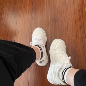 White Casual Sneakers for Women in Vegan Leather Stylish E