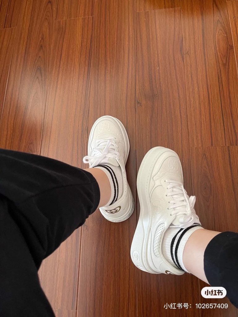 White Casual Sneakers for Women in Vegan Leather Stylish E