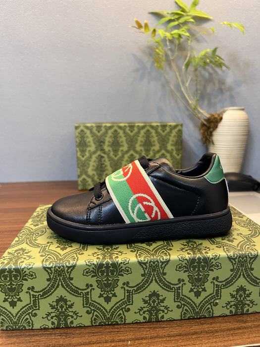 Black Leather Sneakers with Colorful Striped Band