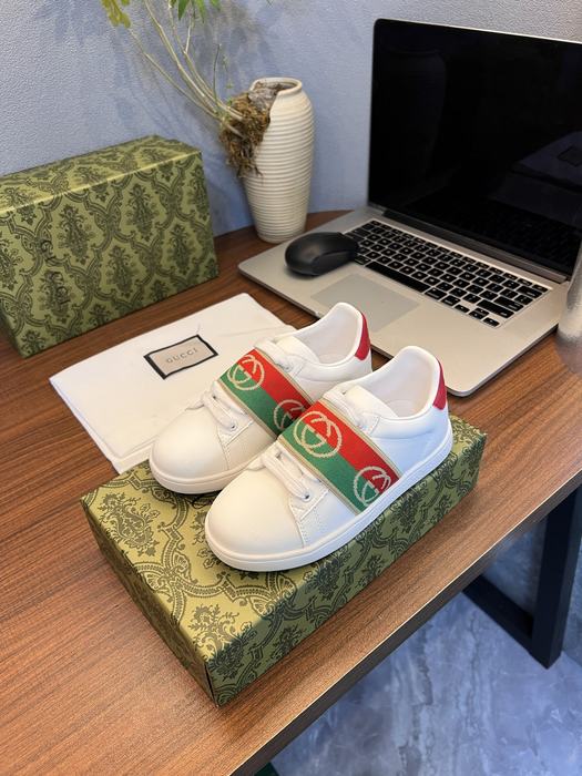 Gucci Ace White Sneakers with Striped Logo Band and Box