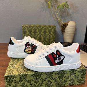 White Cat Embroidered Sneakers for Women, Casual Style, Fash