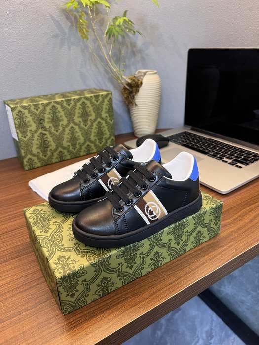 Gucci Kids’ Black Leather Sneakers with Blue Accents