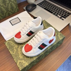 Gucci Heart Detail White Sneakers for Kids with Red Accents