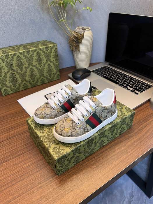 Gucci Kids’ Fashion Sneakers, Beige Floral Pattern, White Ac