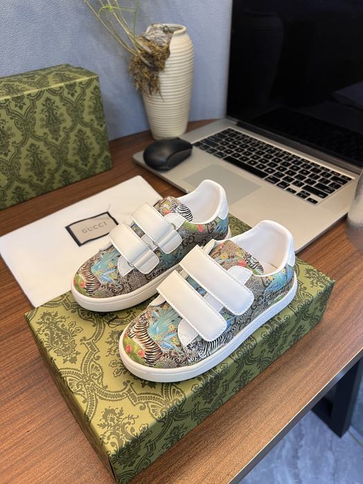 Gucci Kids’ Colorful Patterned Velcro Sneakers in White