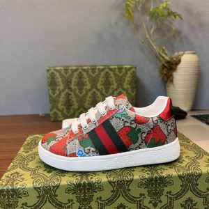 Gucci Strawberry Print Sneakers, Red Green Canvas, Trendy Ca