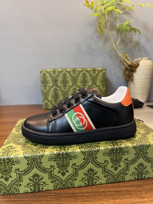 Men’s Black Leather Sneakers with Colorful Stripe Accent