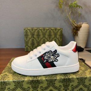 童鞋