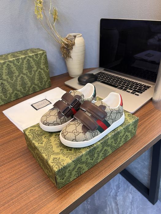 Gucci Kids’ Monogram Sneakers in Beige with Brown Straps