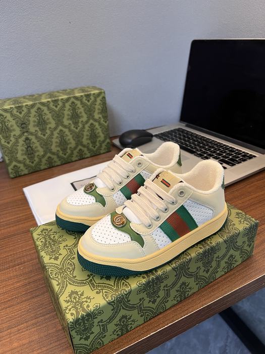 Gucci Beige Green Stripe Leather Sneakers for Men