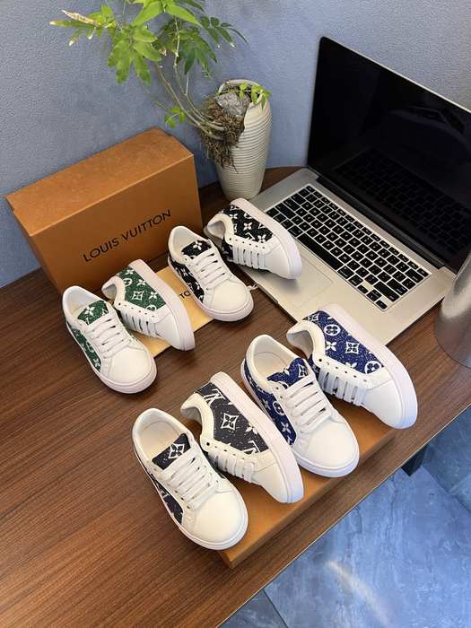 Louis Vuitton Monogram Canvas Sneakers Multi Color Casual