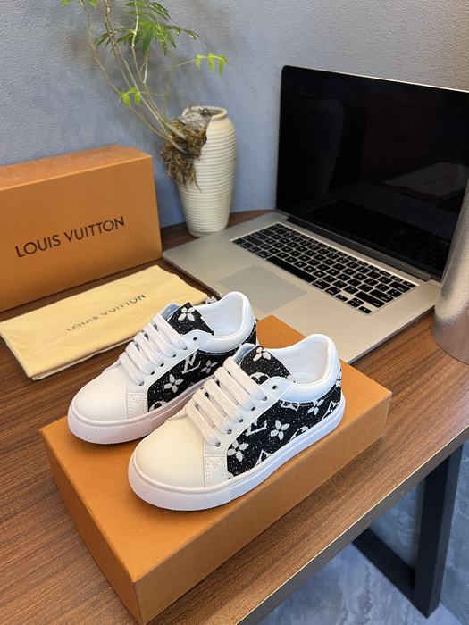 Louis Vuitton Monogram Canvas Sneakers in Black and White