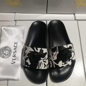 Versace Black and White Logo Slide Sandals Stylish Beach F