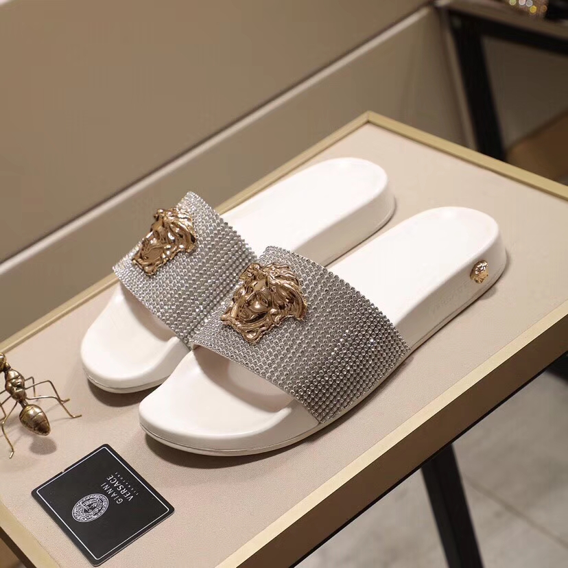 Glamorous Silver Rhinestone Slides with Gold Lion Emblem L
