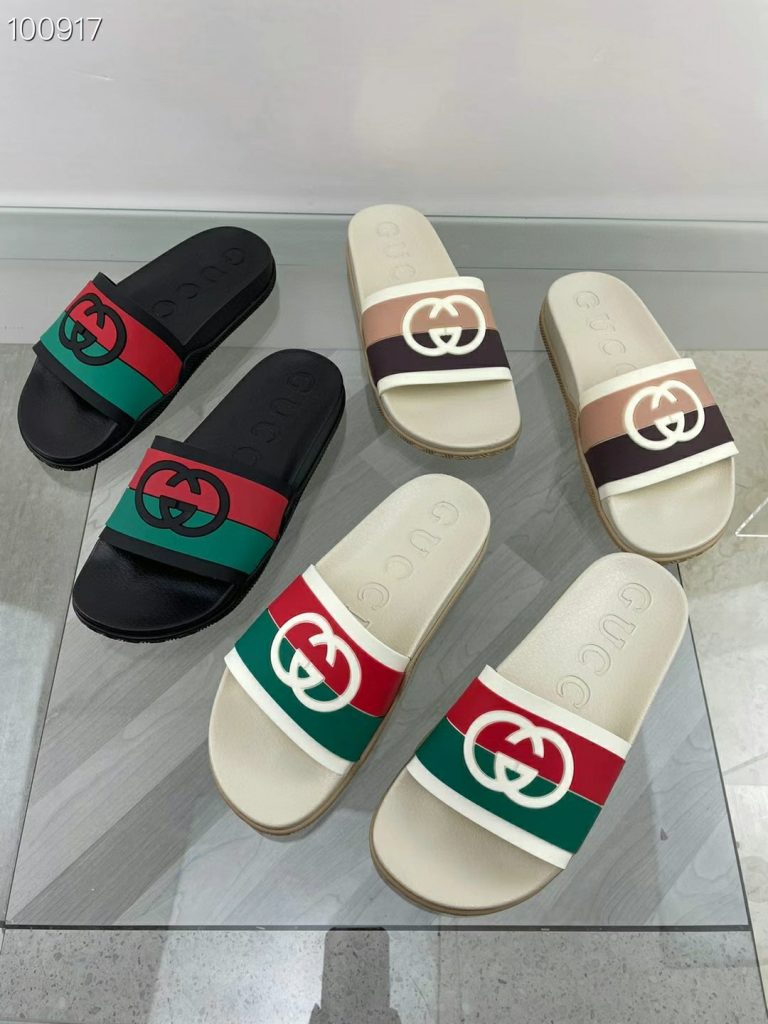 Gucci Men’s Logo Slide Sandals in Black and Green, Rubber Ma