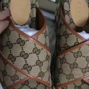 Gucci Brown Logo Print Slippers Stylish Casual Footwear