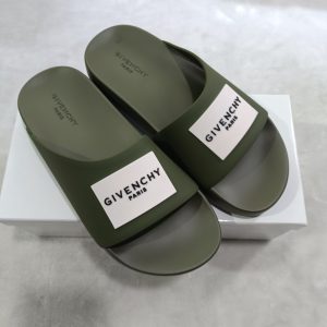 Givenchy Paris Green Slide Sandals in Rubber, Casual Fashion