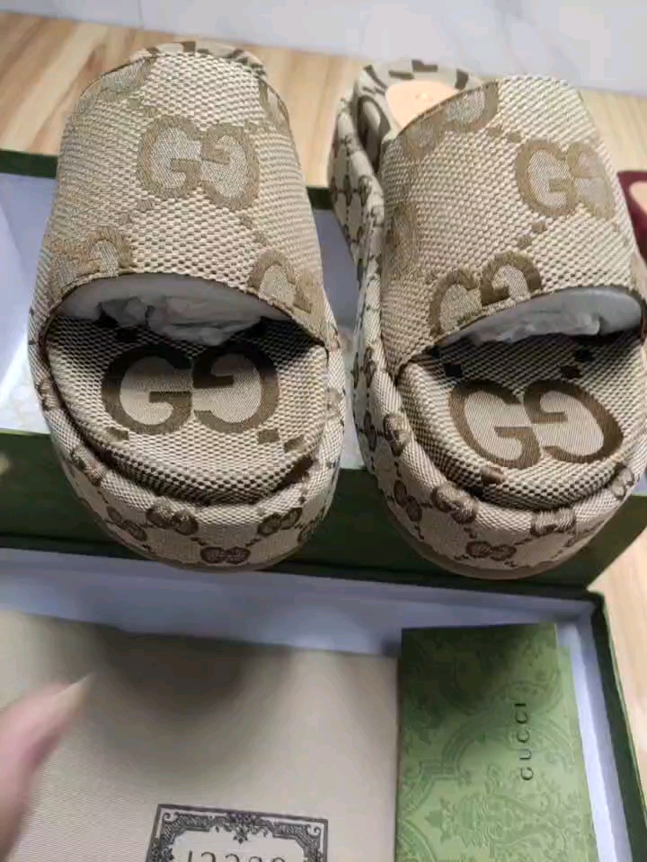 Gucci GG Logo Beige Slide Sandals Luxe Fashion Footwear