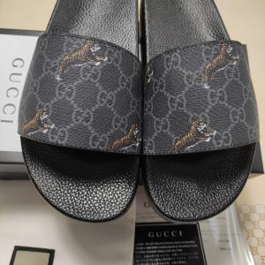 Gucci Tiger Print Black Slides Sandals for Men