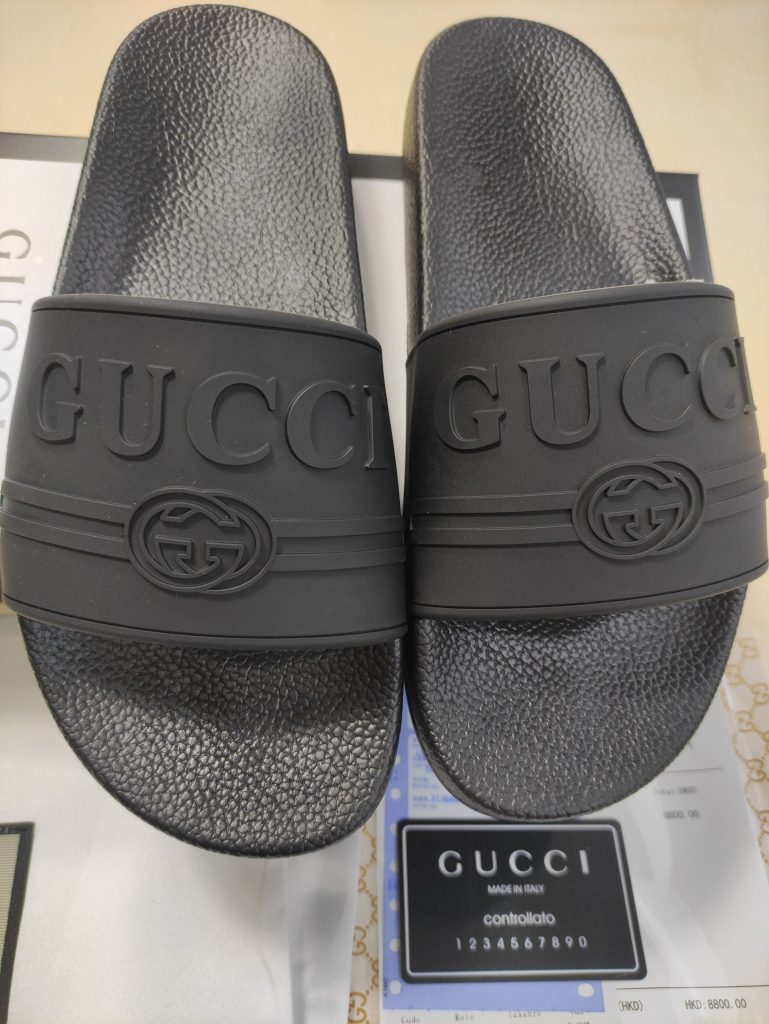 Gucci Black Rubber Slides Sandals for Men