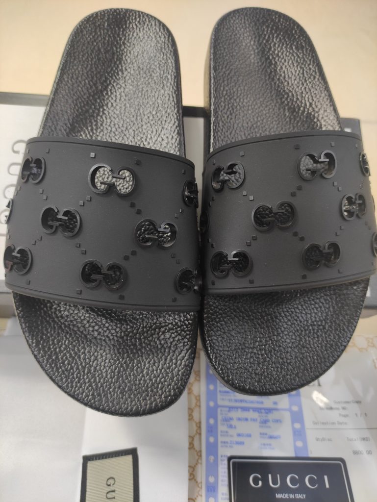 Gucci Black Rubber Logo Slides Sandals for Men