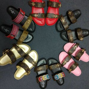 Louis Vuitton Pink Monogram Sandals for Women, Stylish Slide