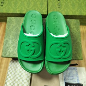Gucci Green Rubber Slides with Logo, Stylish Casual Footwear