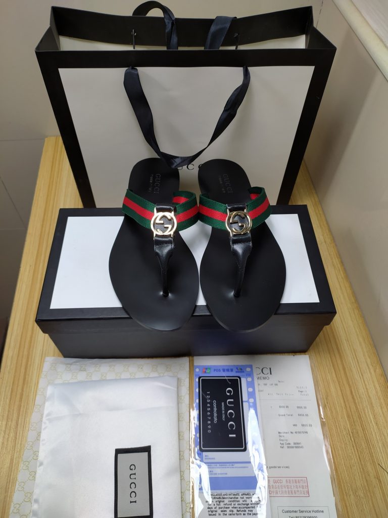 Gucci Women’s Black Flip Flops with Green and Red Stripes