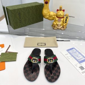 Gucci Logo Flip Flops in Black with Green and Red Stripes