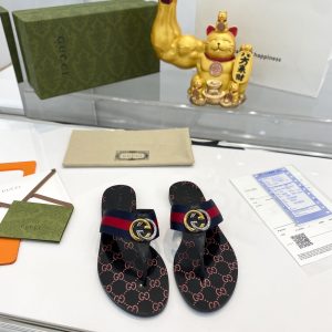 Gucci Monogram Slingback Sandals in Navy and Red, Women's Fo