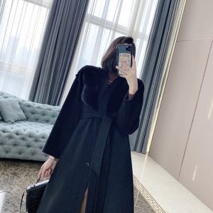 Elegant-Black-Wool-Blend-Wrap-Coat-with-Fur-Collar