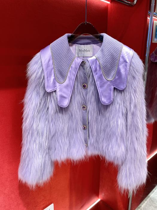 Max-Mara-Women’s-Lilac-Faux-Fur-Jacket-with-Detail-Collar