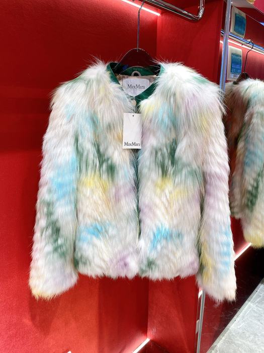 Max-Mara-Multicolor-Fur-Jacket