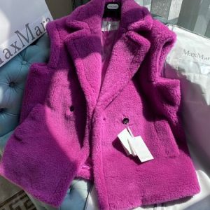 Max-Mara-Women's-Fuchsia-Sherpa-Vest,-Chic-Faux-Fur-Outerwea