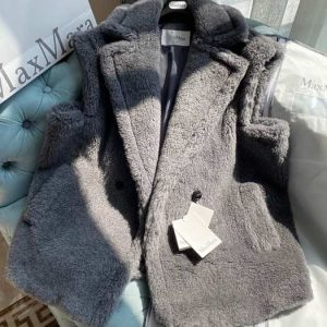 Max-Mara-Women's-Gray-Fleece-Vest-with-Hood-and-Double-Breas