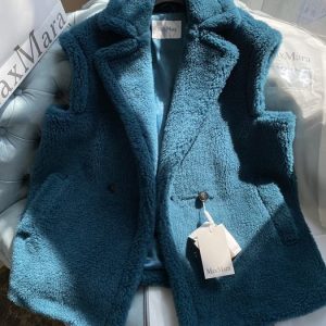 MaxMara-Women's-Teal-Sherpa-Vest-with-Pockets