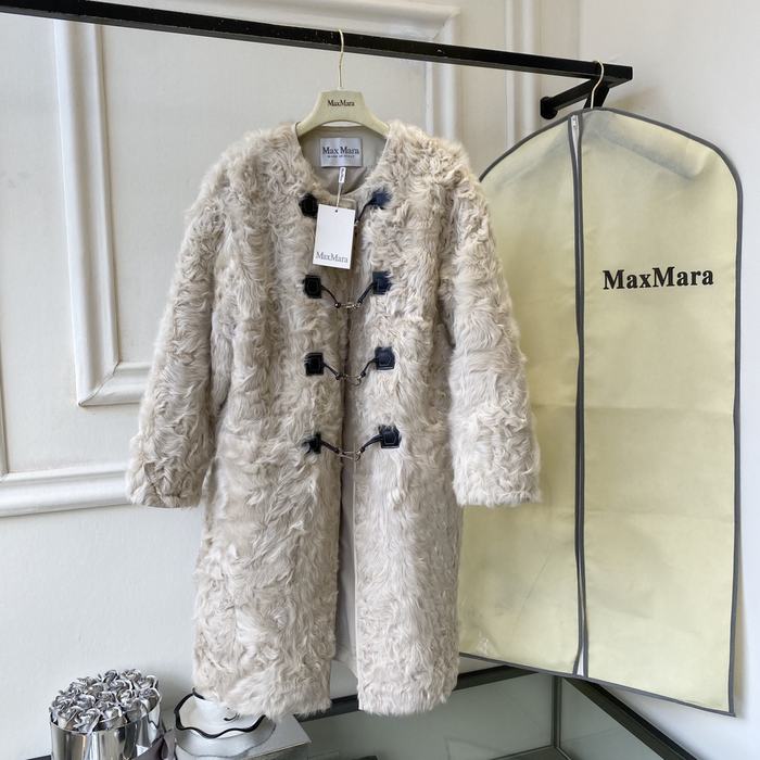 MaxMara-Women’s-Light-Beige-Faux-Fur-Coat-with-Toggle-Closur