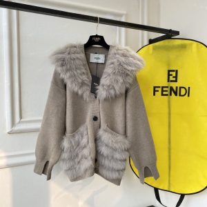 Fendi-Beige-Wool-Blend-Cardigan-with-Fur-Trim-and-Pockets
