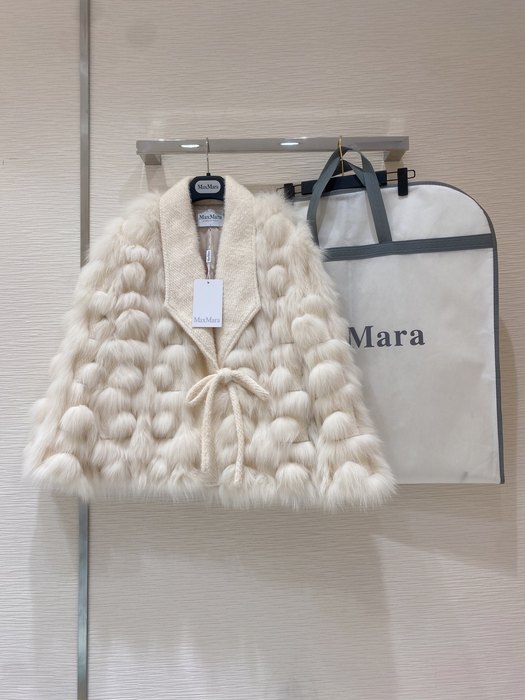 Max-Mara-Cream-Faux-Fur-Collar-Wrap-Coat-with-Tie-Closure