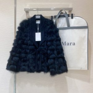 Mara-Noir-Faux-Fur-Jacket-with-Tie-Closure-and-Tote-Bag