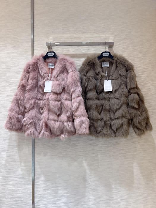 Faux-Fur-Jacket-Set-in-Pink-and-Green-by-Mara,-Cozy-and-Styl