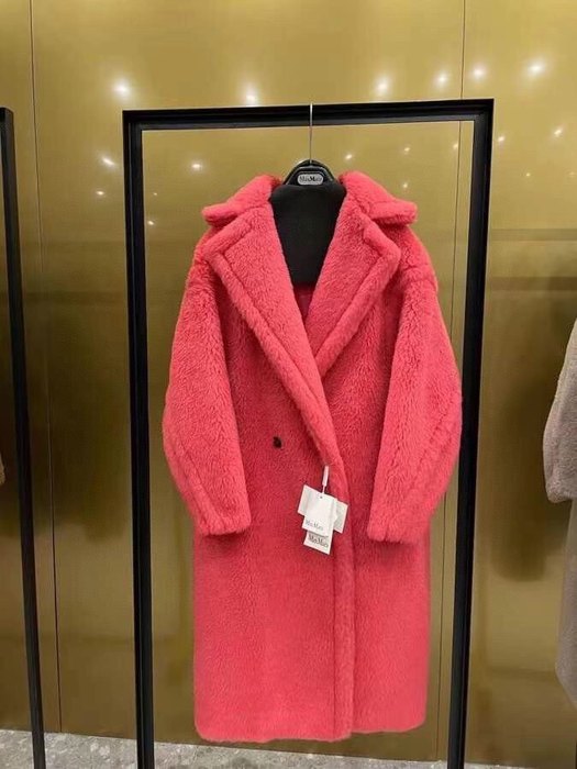 Pink-Faux-Fur-Oversized-Coat-Cozy-Winter-Outerwear-for-Wom
