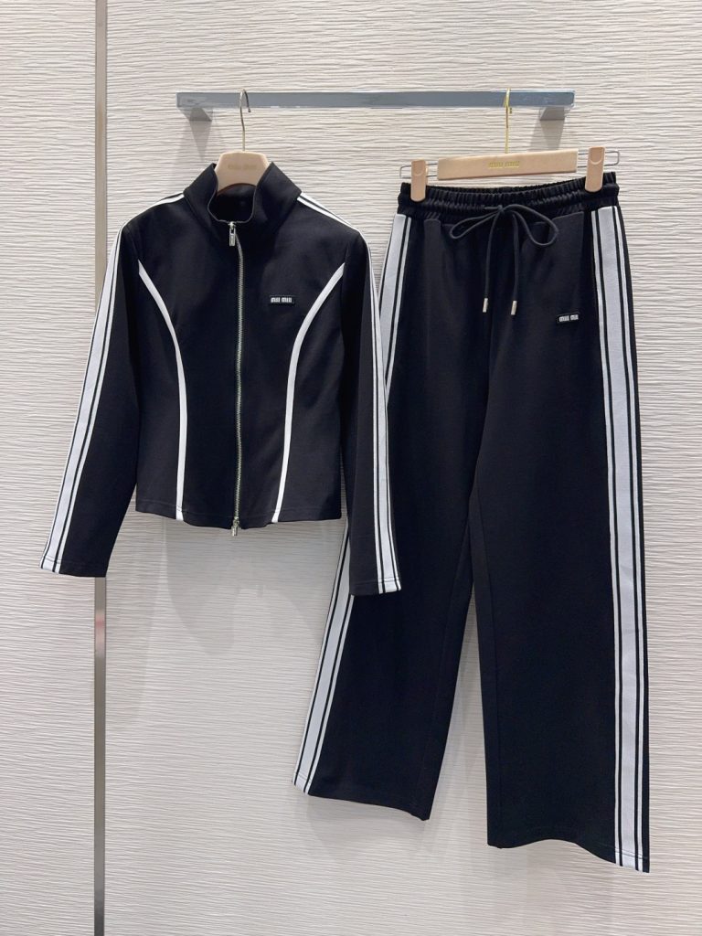 Black-Women’s-Track-Suit-Set-with-White-Stripes-Sportswear
