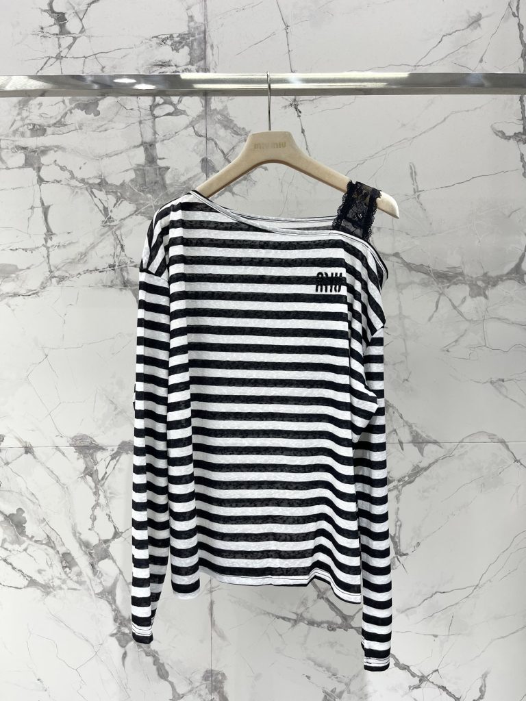 Women’s-Black-and-White-Striped-Lace-Detail-Long-Sleeve-Top