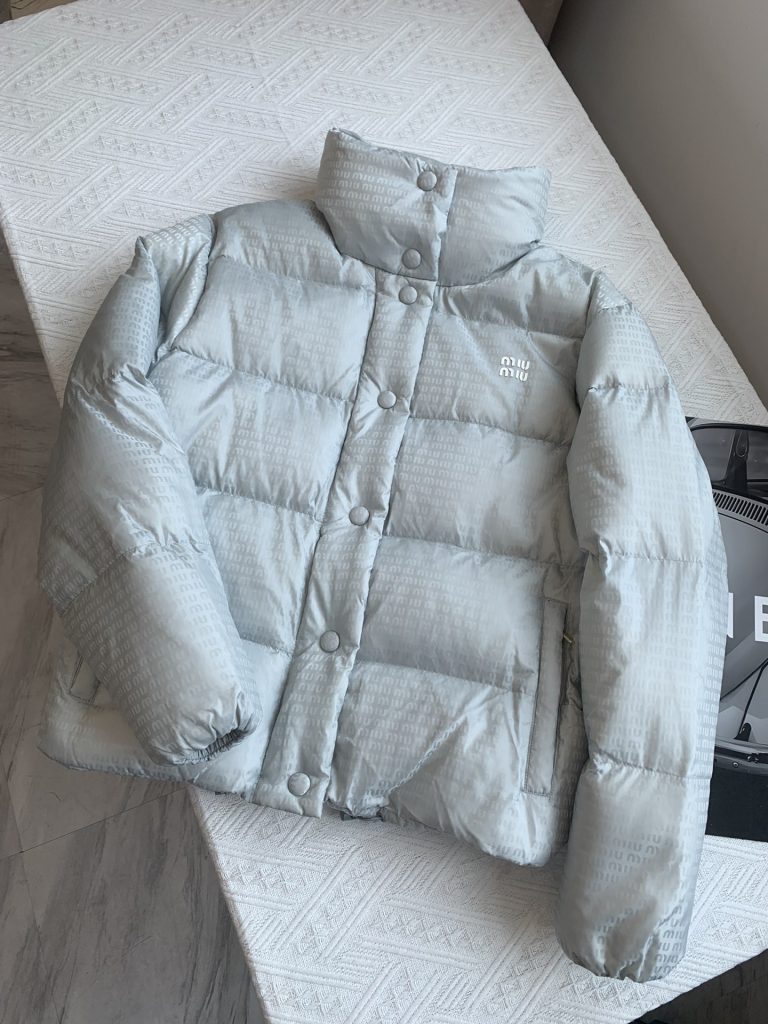 Miu-Miu-Women’s-Light-Blue-Puffer-Jacket,-Quilted-Design