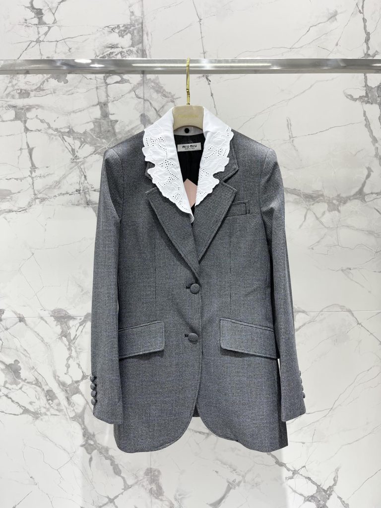 Miu-Miu-Women’s-Grey-Houndstooth-Blazer-with-Lace-Collar
