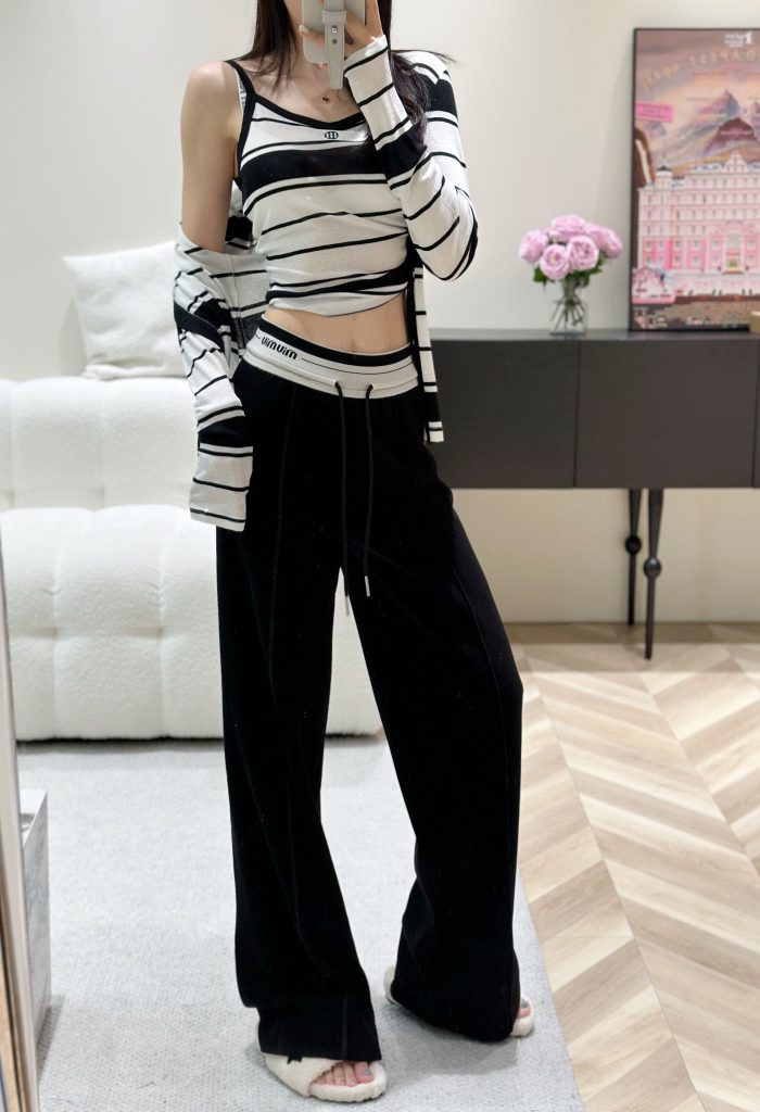 Striped-Black-Lounge-Set-with-Crop-Top-and-Wide-Leg-Pants