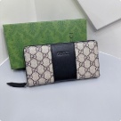 clutch bag Gucci GG Supreme zip around wallet Black Size 19x10cm